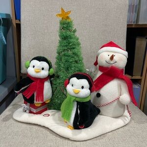 Hallmark Jingle Pals Snowmen Rocking Around The Christmas Tree penguins